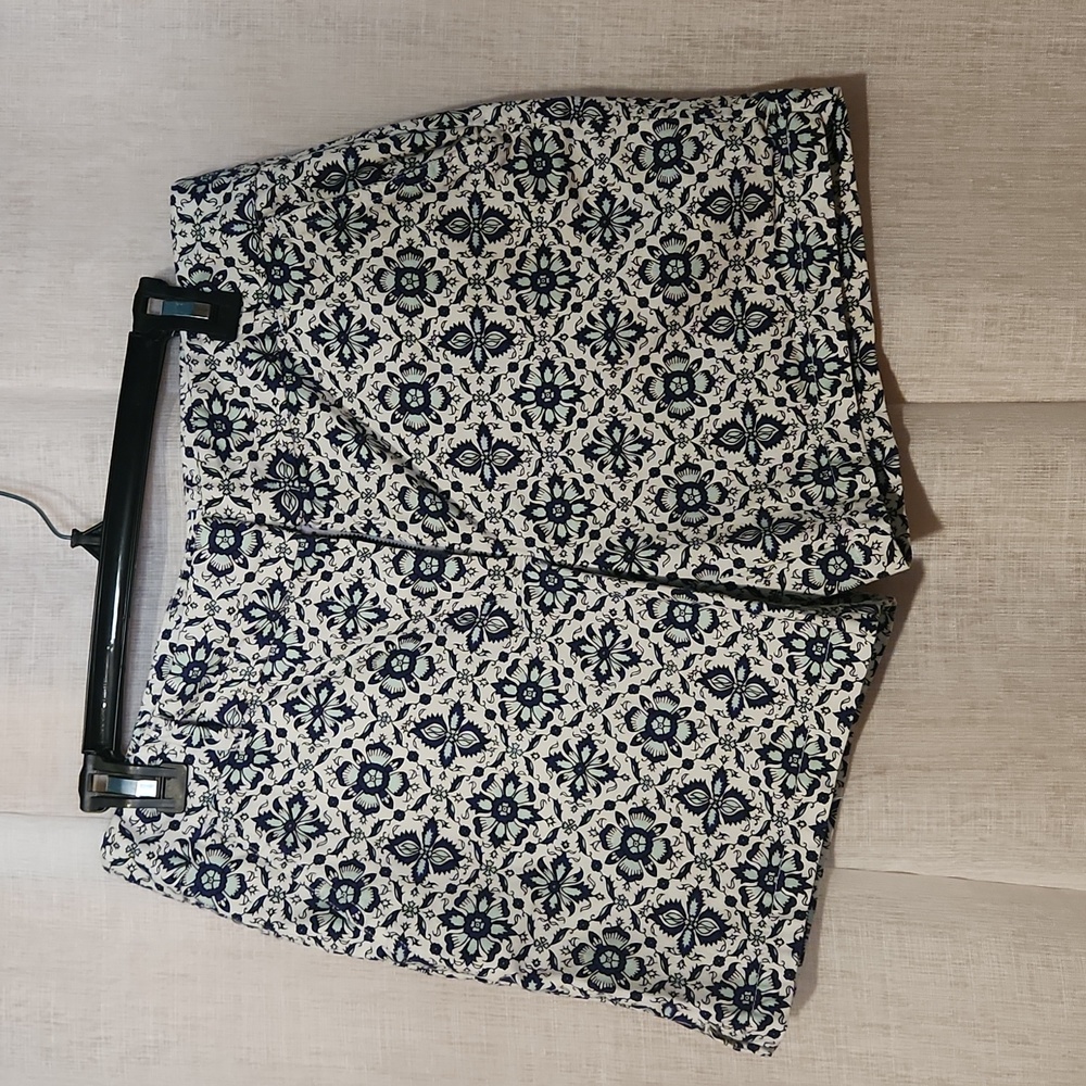 Loft Blue Floral Print Shorts
